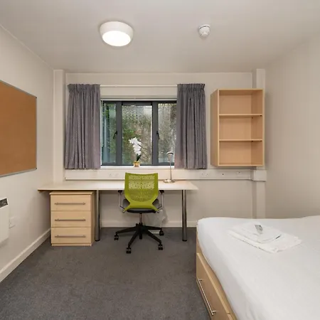 Hall - Ucc Summer Beds Cork