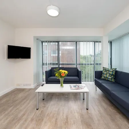 Hall - Ucc Summer Beds * Cork