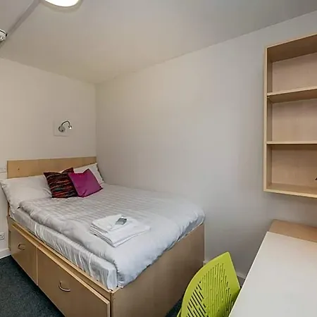 Hall - Ucc Summer Beds شقة كورك