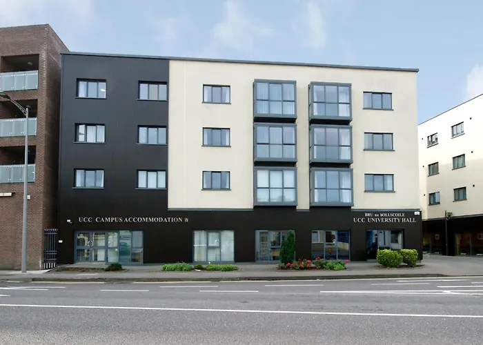 Hall - Ucc Summer Beds